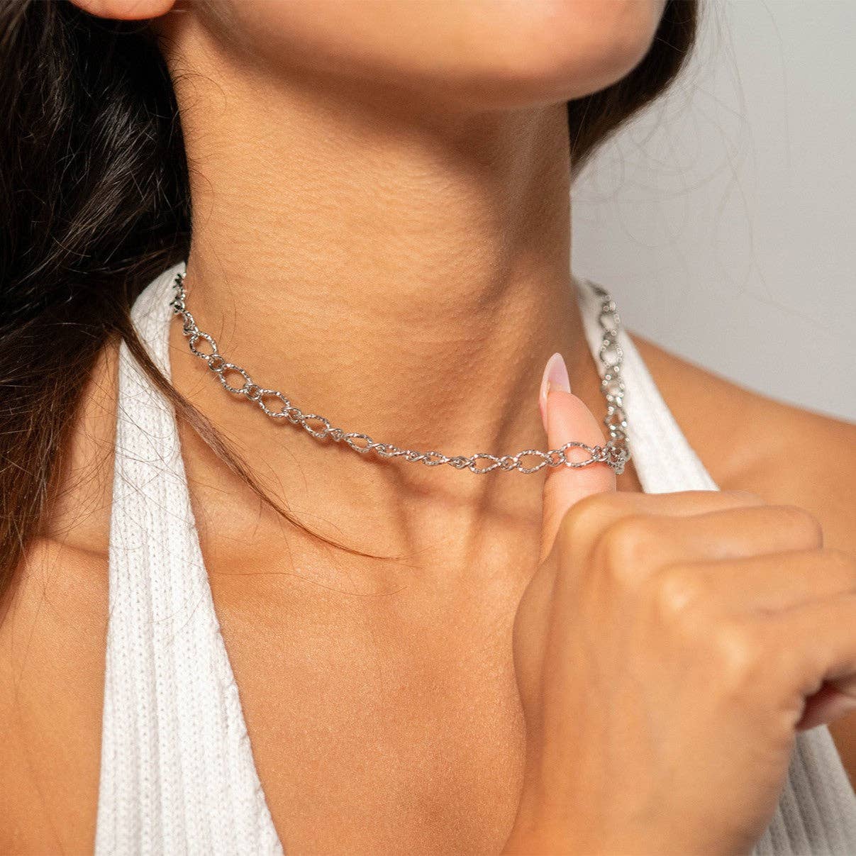 18K Gold PVD Stainless Steel Hammered Oval Chain Necklace