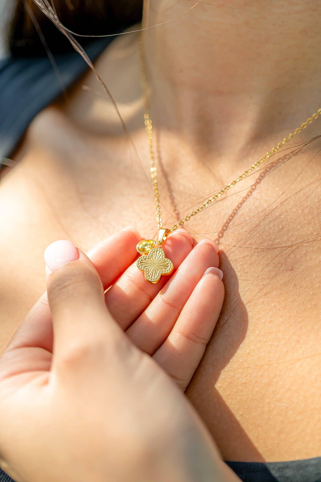 18K Gold PVD Stainless Steel Lucky Clover Charm Sunburst / PDL0270