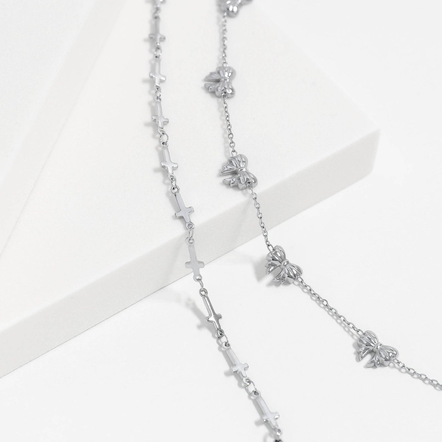 18K Gold PVD Stainless Steel Station Bow Charm Bracelet